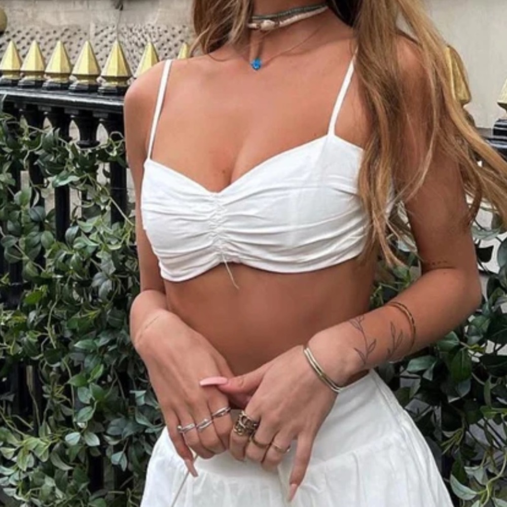 That’s so fetch crop top size 2